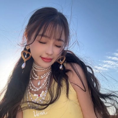圣女之歌 海报